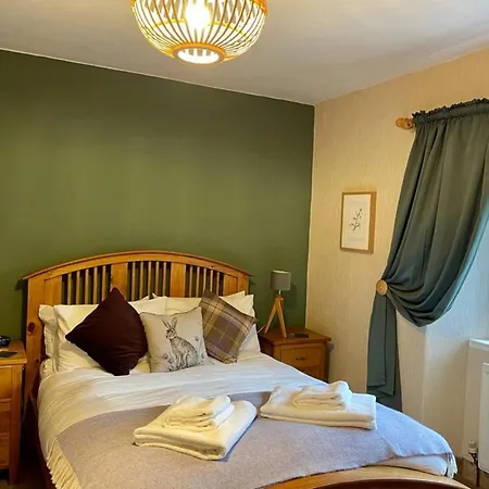 Swallows Nest * 克拉珀姆