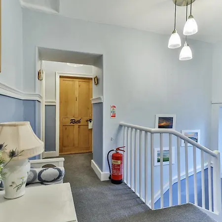 度假居 Swallows Nest 克拉珀姆