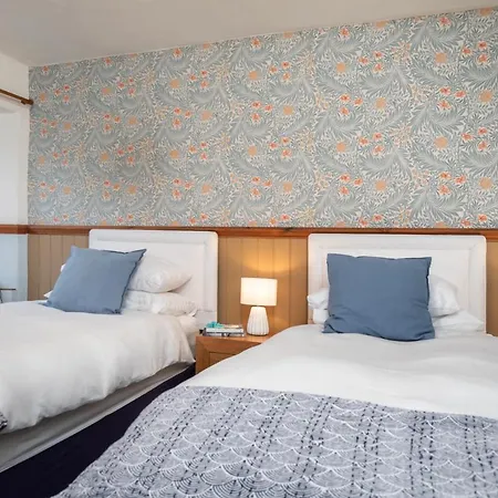 度假居 Swallows Nest 克拉珀姆