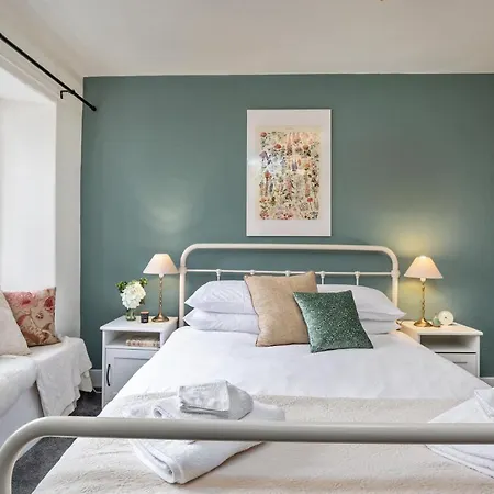 度假居 Swallows Nest *