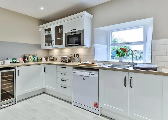 Holiday home Swallows Nest