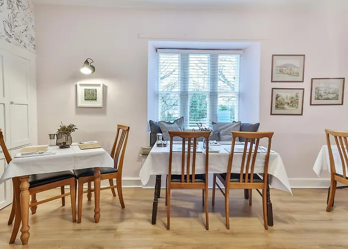 Holiday home Swallows Nest