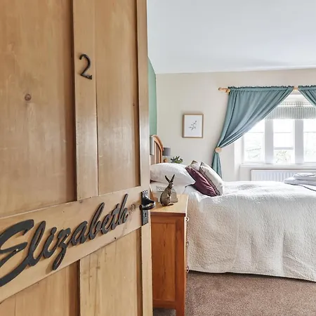 Swallows Nest Bed & Breakfast