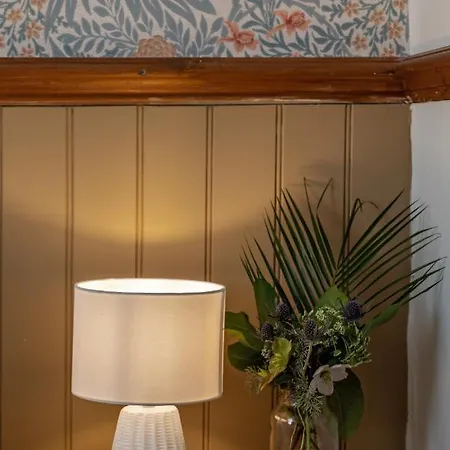 Swallows Nest Bed & Breakfast